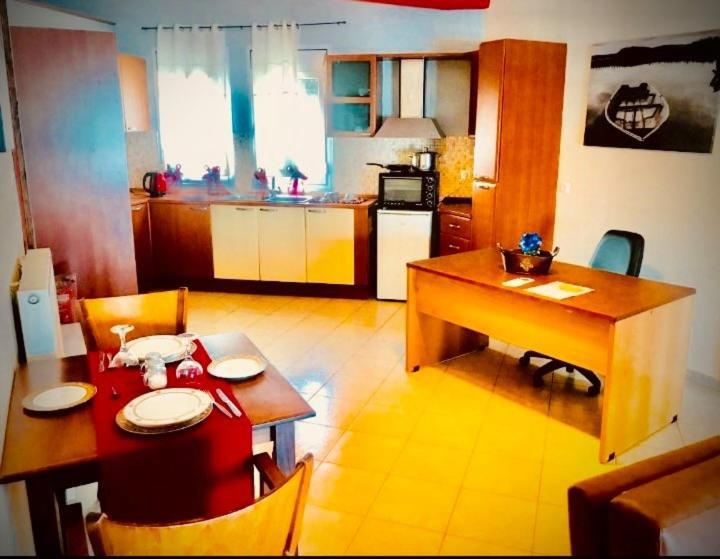 Votsalakia Luxury Apartments Selinia Eksteriør bilde